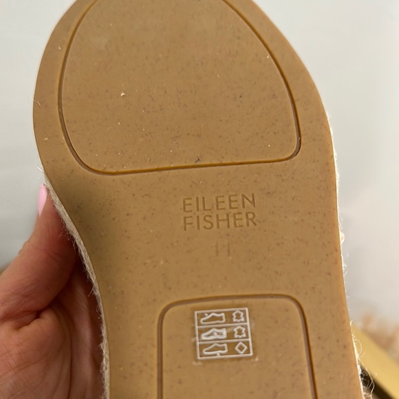 New Eileen Fisher Women’s size 11 Espadrille cream/white flats closed toe - Picture 6 of 6
